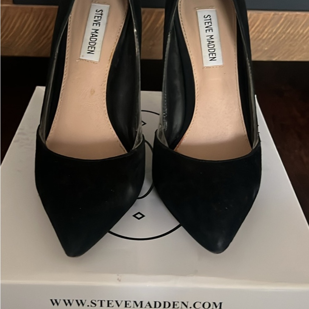 Steve Madden Black Pointed Toe Heels